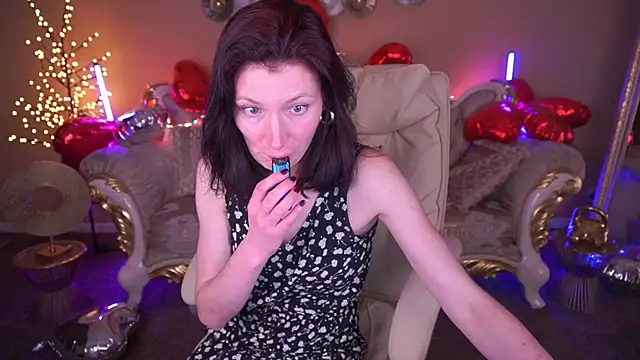 AmiraGoldd's cam snapshot