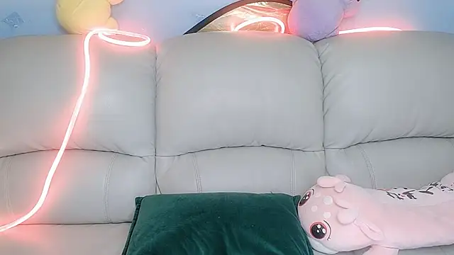 -mioo-'s cam snapshot