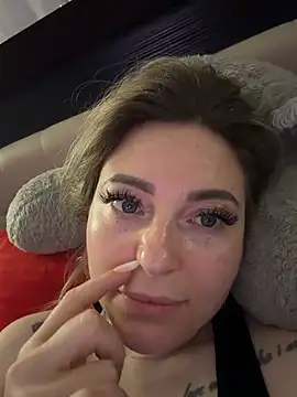 Rania_Stitch's cam snapshot