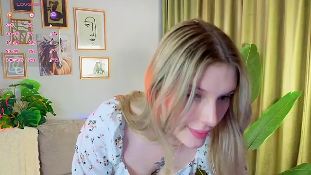 honey_kors's cam snapshot