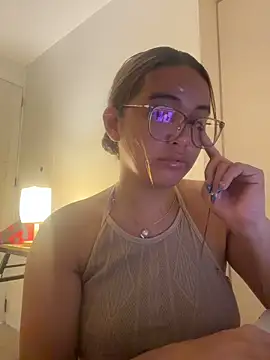 urasianlady live sex cam