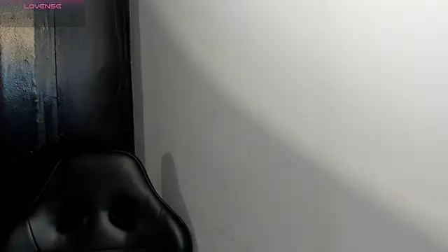 SalvatoreDmore live sex cam