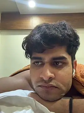 Vihaaanfucks's cam snapshot