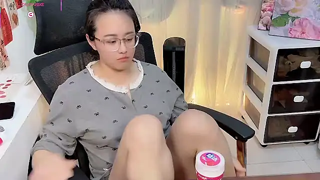 NEWONETO's cam snapshot