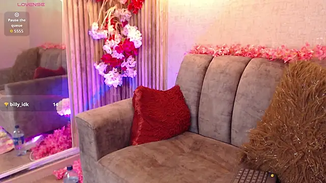 Siena_fox's cam snapshot