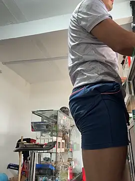 Paul22cm- live sex cam