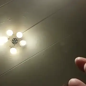 Tupo070481's cam snapshot