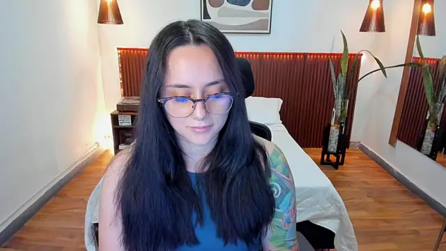 KatherineBond's cam snapshot