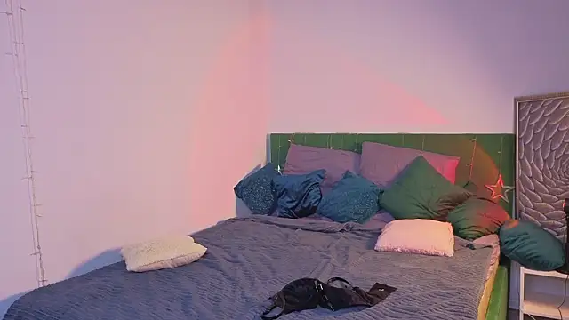 LunarDreamm's cam snapshot