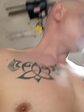 Buffshagswell live sex cam