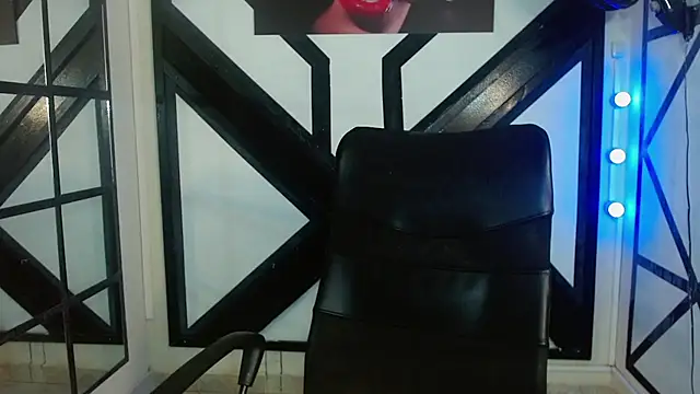 emily_rz1 live sex cam