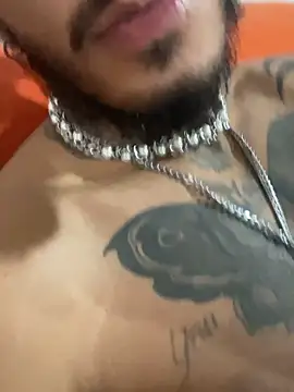 liyamjunior's cam snapshot