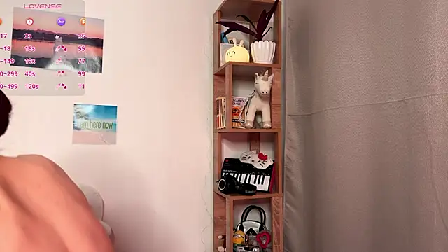 Neonilllla live sex cam