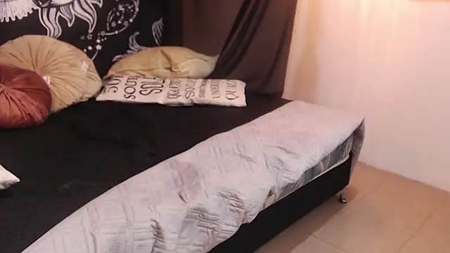 penel0pe_'s cam snapshot