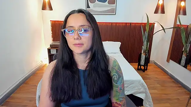 KatherineBond live sex cam