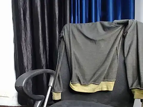 reeta_03's cam snapshot