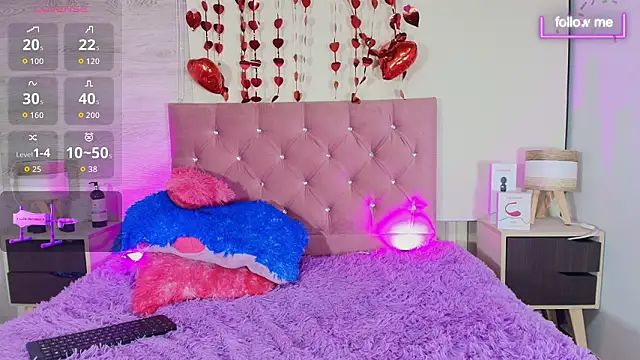 PamelaBoobs live sex cam