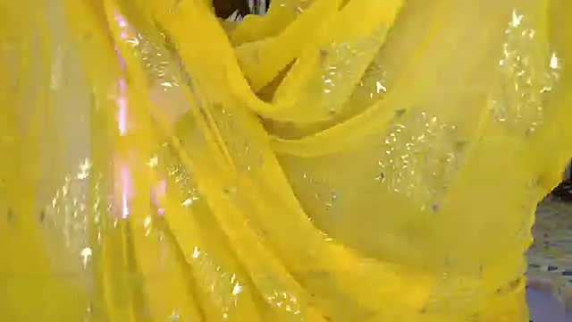 Hotness_tanu_81's cam snapshot