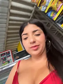 Isaa-Sweet's cam snapshot