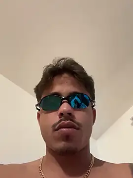 AlexActive live sex cam