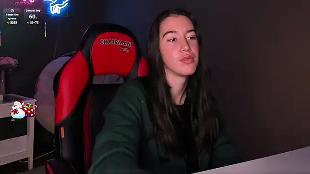 Belle_Via's cam snapshot