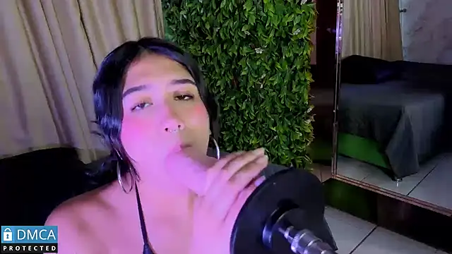 sofia_sstonee_ live sex cam