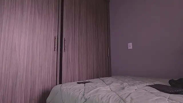 ErosKhaos live sex cam