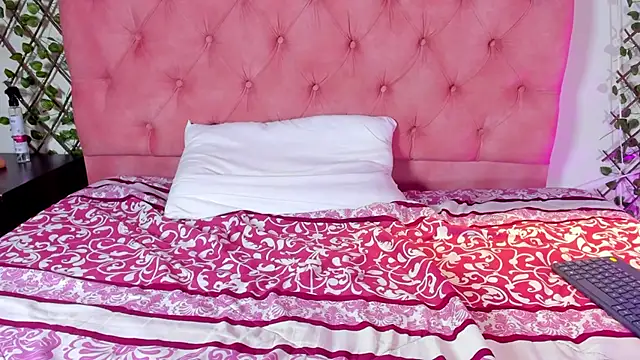 _Dasha__ live sex cam