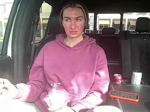 Alyssa_rhoades live sex cam