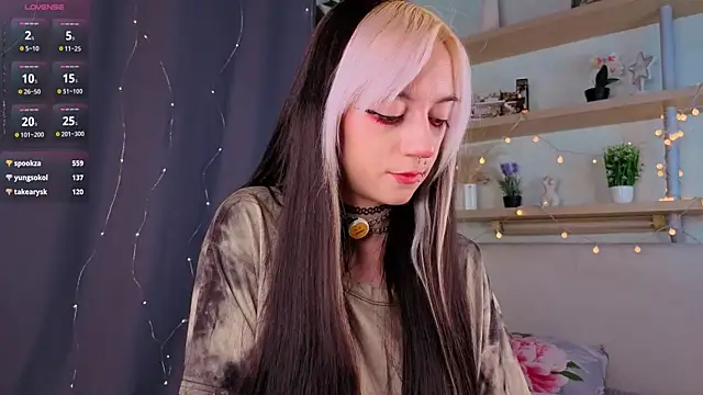 TristaRoht live sex cam