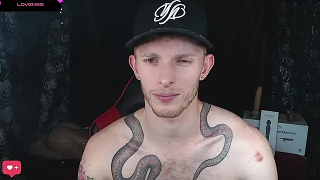 andrewxbi's cam snapshot