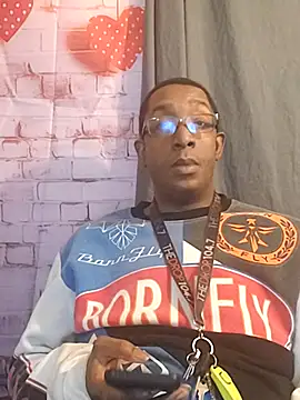 B4KINC's cam snapshot