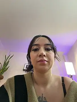 EmmyEvans1 live sex cam