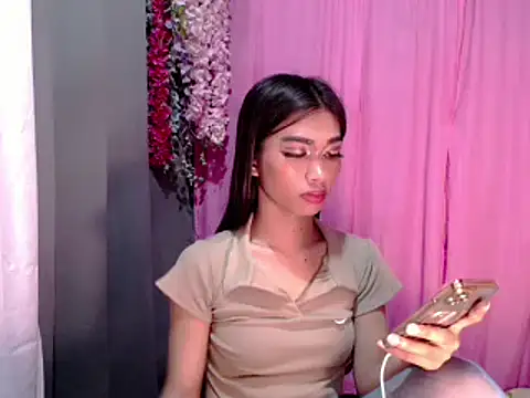 katrina_bigcock69 live sex cam