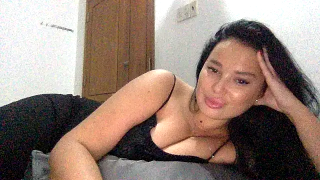 Fayronna's cam snapshot