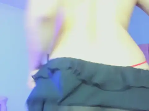 sara_gray__'s cam snapshot