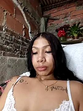 Rous-squir live sex cam