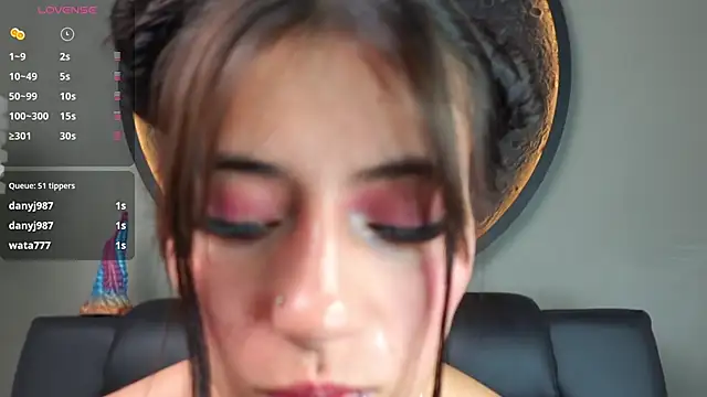 miss_sharlotte18 live sex cam