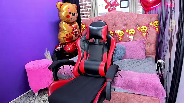 mia_ab23's cam snapshot