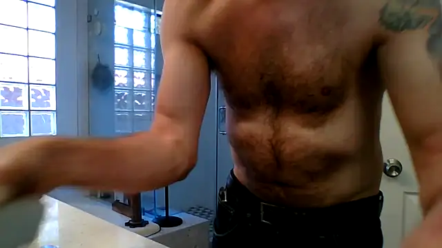 El_Gizmo's cam snapshot