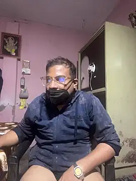 Saxymood1111's cam snapshot