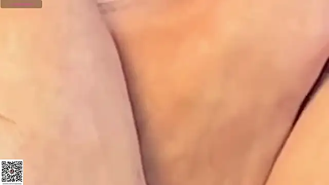 Capriijonesxxx live sex cam