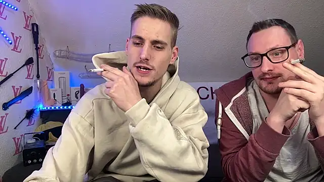 Cookieboy88 live sex cam