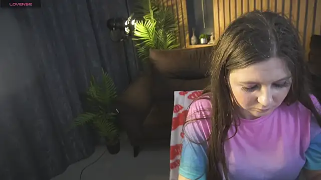 CraveeDoll's cam snapshot