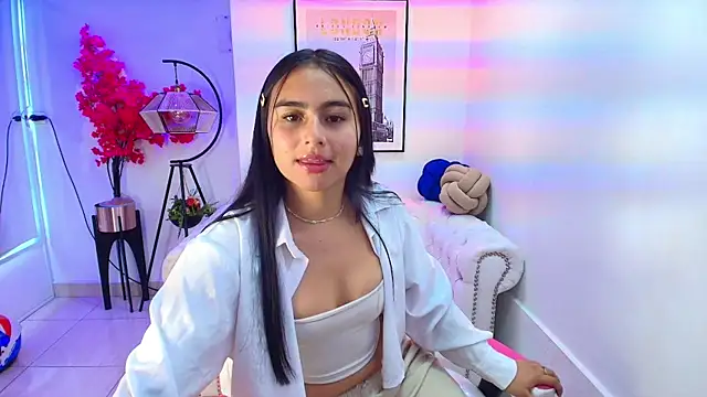 Serena_jackson's cam snapshot