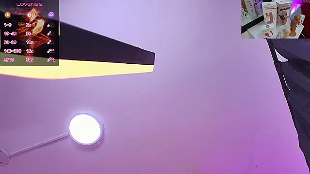 noah_bellarose's cam snapshot