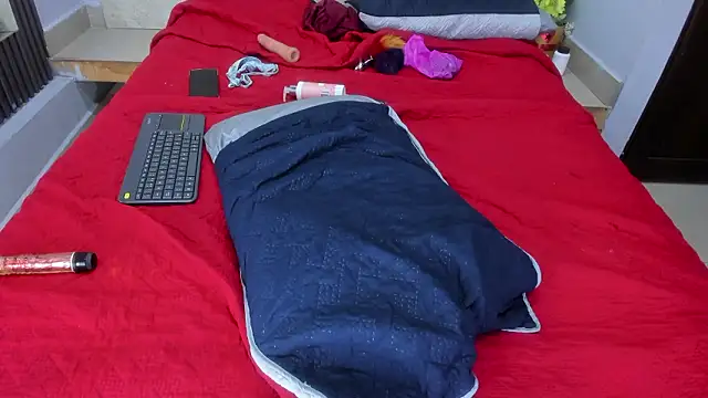 Flor-salvajee's cam snapshot