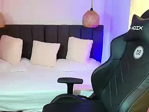 Alix_cooperm's cam snapshot