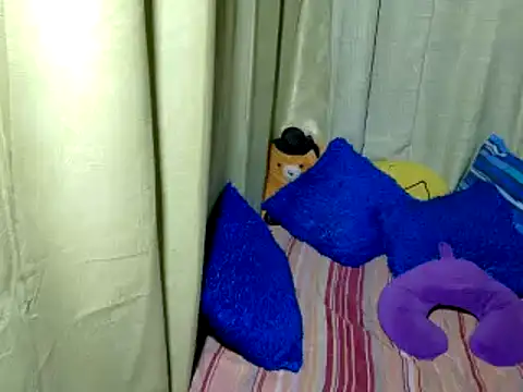 xxloveheart's cam snapshot