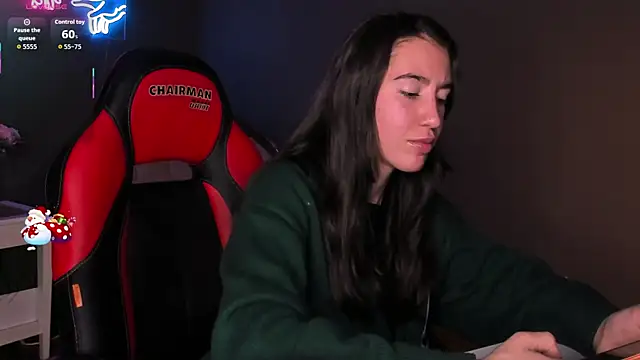 Belle_Via's cam snapshot